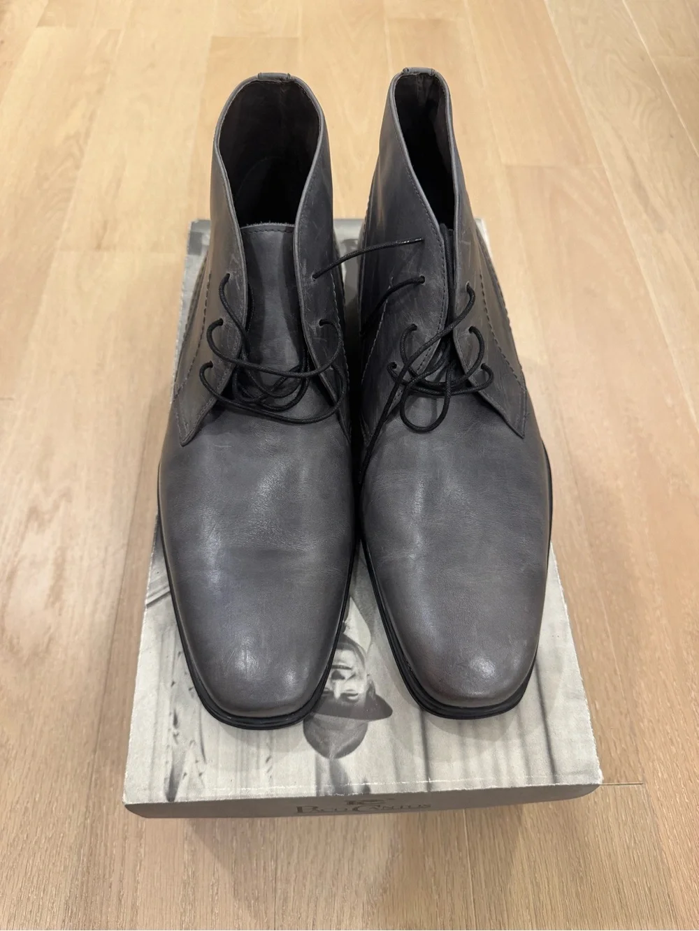 Men's Gray Leather Chukka Boots